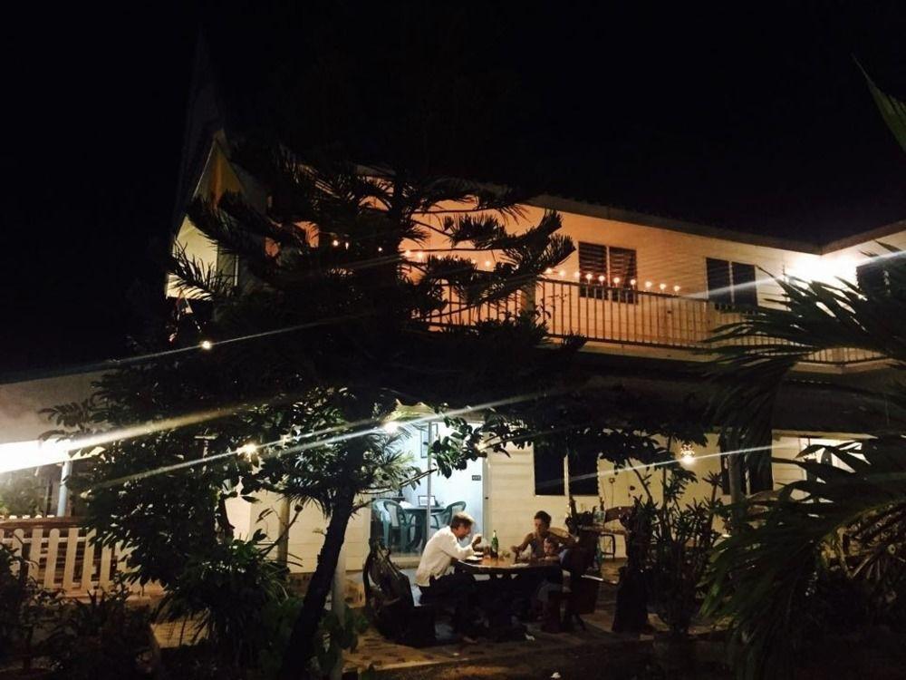 P.California Inter Hostel Nang Rong Zewnętrze zdjęcie